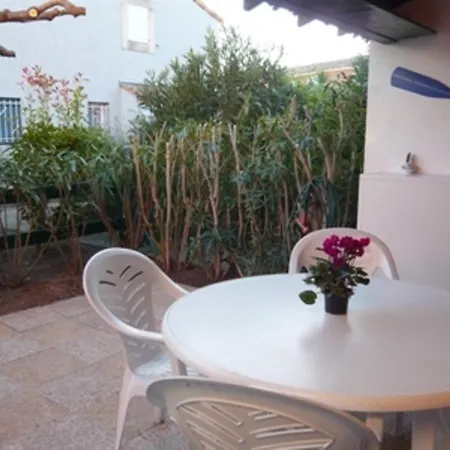Maison Avec Piscine Privee, 6 Couchages, Proche Et Commerces Au Grau-du-roi - Fr-1-731-39 Le Grau-du-Roi