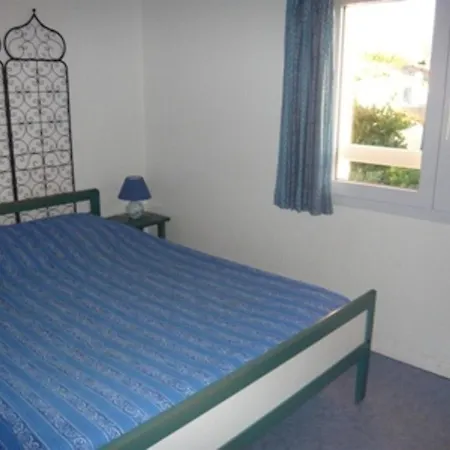 Vakantiehuis Maison Avec Piscine Privee, 6 Couchages, Proche Et Commerces Au Grau-du-roi - Fr-1-731-39 *